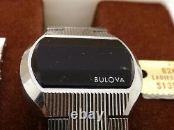 1977 Bulova Computron Ladies Red LED Digital Wrist Watch N7 in Original Boxes