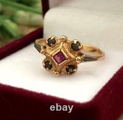 1989 Vintage Red & White Gold 583 14K Womens Jewelry Ring Ruby Sapphire Size 6.5