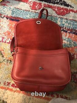 COACH Red Leather Vintage CITY BAG Shoulder Crossbody Purse #9790 Nickel Lock