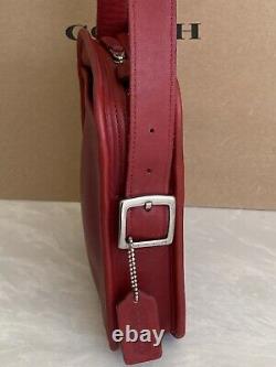 Coach Vintage Red Leather Camera Crossbody Shoulder Bag 9817