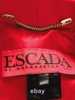 Escada Women's Vintage Red Jacket. Sz. 38/8. Condition Is Very Good