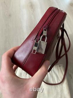 GUCCI Vintage Burgundy Calfskin Leather Shoulder Tote Bag Handbag