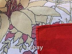 GUCCI Vintage Red Silk Bird/ Flower Print scarf 34/33 Very Good Condition