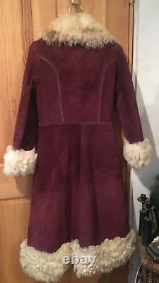 ICONIC VTG 60s 70s BURGUNDY SUEDE LEATHER MONGOLIAN FUR S LONG COAT BUCKLES