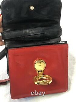 Moschino Redwall Red Black Leather Gold Tone Heart Shoulder Bag Vintage