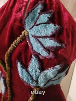NEWVINTAGETIAN ARTTopSize -XSReal fur flowers embellishmentWine Velour