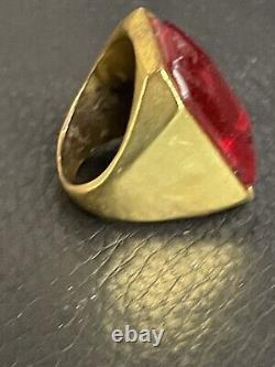 Rare Vintage Red Poured Art Glass Cabochon Emerald Shape Ring Gold Tone Size 7
