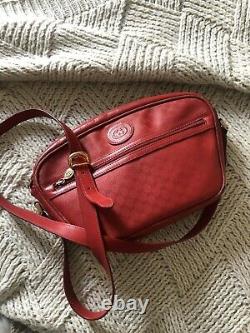 Red Vintage Gucci cross body bag