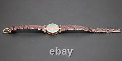 Running Vintage Gucci Quartz Sherry Line Stack Red Back Watch