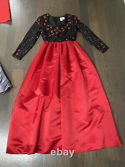 VTG. RARE. VICTORIA ROYAL RED SEQUINED GOWN MAXI DRESS6Exquisite