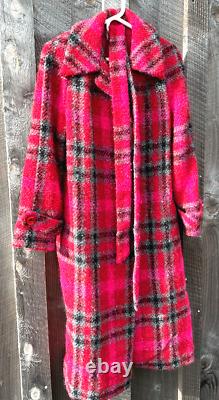 Vintage Barr of England Women's Button Down Mohair/Wool Long Coat Hot Pink M