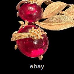 Vintage Red Glass Brooch Set Clip On Earrings Cabochon Textured Gold Tone Leaf