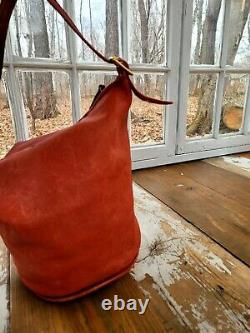 Vintage Red Leather Coach Bucket Bag Duffle Size Large Purse No B1293-17998 Rare