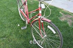 Vintage Sears Roebuck Free Spirit Ladies 3 speed bicycle
