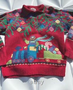 Vintage Traditional Trading Co Womens Sz L Red Hand Knit Christmas Sweater Bear