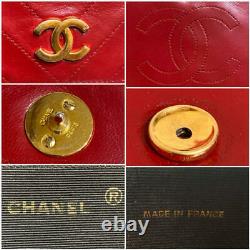 Auth Vintage Chanel Sac À Main Red Leather Matelasse Chevron Shoulder Chain Or