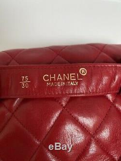 Authentique Chanel Vintage Sac De Taille Matelassée En Peau D'agneau Rouge