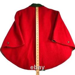 Cape pour femmes Vintage Boos rouge solide avec boutons drapés en laine mélangée embellie XS/S