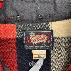 Chemise de travail en laine à carreaux Woolrich Mackinaw pour femme des années 1940 en rouge/noir. Taille 16.