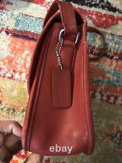 Coach Red Leather Vintage City Bag Purse Pour Le Corps De L'épaule #9790 Serrure De Nickel