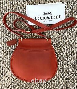 Coach Vintage Post Pouch Red Leather Crossbody Sac À Bandoulière USA Euc Rare