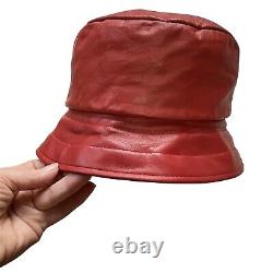 Costume De Saut En Cuir Rouge Vintage Stylo À Bretelles Newey England & Bucket Hat S