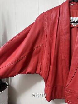 Cuir Wilson rouge vintage sexy à manches chauve-souris coquette biker bomber