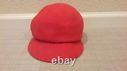 Frank Olive pour I Magnin Femmes Vintage Chapeau en Laine 100% Rouge avec Visière