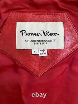 Gilet rouge vintage Pioneer Wear de haute qualité, vêtements western pour femmes cowgirl.