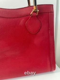 Le Logo Authentique Gucci Vintage Red Bamboo Tote Bag Gucci