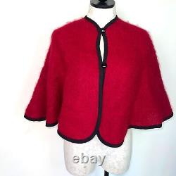 Mademoiselle Nassau Mohair Capelet Femmes One Size Osfm Vintage Button Front Rouge
