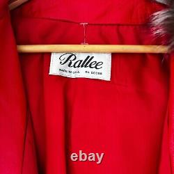 Manteau de jour en cuir rouge avec capuche en fourrure des années 80 pour femme de la marque Rallee