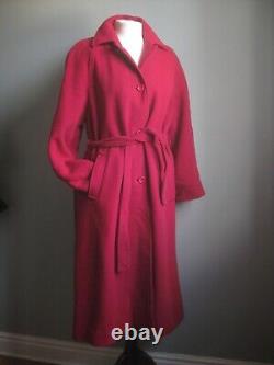 Manteau en laine pure neuve rouge vintage pour dame anglaise avec ceinture ajustée 100% ajustée et évasée framboise