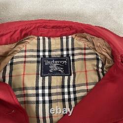 Manteau trench Burberry pour femme en vintage en mélange de coton rouge à carreaux Haymarket taille UK 8 petite