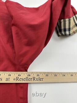 Manteau trench Burberry vintage pour femme taille 4R longue, rouge à carreaux Nova House.