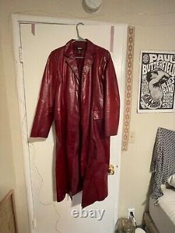 Manteau trench en cuir rouge vintage taille M