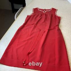 Oscar De La Renta Robe en soie rouge des années 1970, style mod, doublée, courte, taille 12 pour femmes.