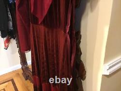Robe longue vintage en velours velours rouge victorien taille S