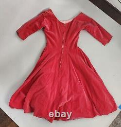 Robe rouge clair à épaules dénudées vintage fait main de longueur mollet classe style campagnard chic