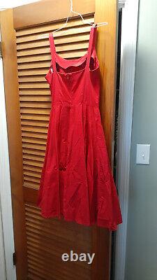 Robe vintage des années 1950 COUNTRY GLAM rouge et noire brodée Patsy de Trashy Diva RARE en taille 6.