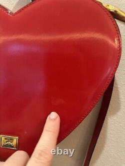 Sac à main cœur rouge Moschino Redwall avec sangle