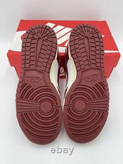 Taille 6 pour femmes / 4.5 pour hommes - Nike Dunk Low Vintage Team Red (FJ4555-100) - Tout neuf