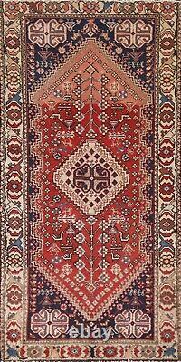 Tapis de couloir tribal Abadeh en laine rouge/ivoire vintage 2'x5' fait main