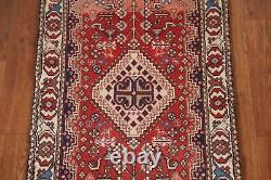 Tapis de couloir tribal Abadeh en laine rouge/ivoire vintage 2'x5' fait main