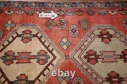 Tapis de coureur Hamedan rouge géométrique vintage 4x9 en tapisserie tribale traditionnelle faite à la main