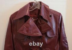 Veste en cuir Etienne Aigner des années 70 de couleur sang de bœuf, double boutonnage, taille 8