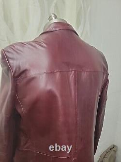 Veste en cuir vintage J. Riggins rouge oxblood des années 80 avec ventilation pour motards punk western.
