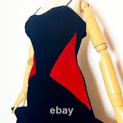 Veuve Noire Vintage des années 90 Robe de cocktail en velours rouge et noir à bustier à baleines et volants taille XS