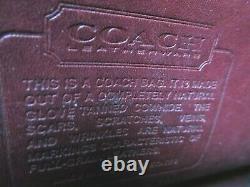 Vintage Coach 358 (9908) Burgundy Devon Épaule Crossbody Bag
