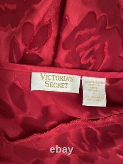 Vintage Victoria Secred Rouge Satin Dentelle Brûlure Florale Rose Slit Slip Robe L